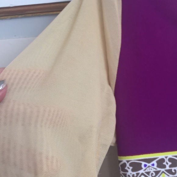 Ladies dress - Picture 2 of 3